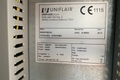 Chiller Uniflair ERAF0521A o wydajności 50 kW z free cooling - tabliczka znamionowa