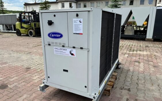 Agregat wody lodowej Carrier 30RA-070 o wydajności chłodniczej 70 kW